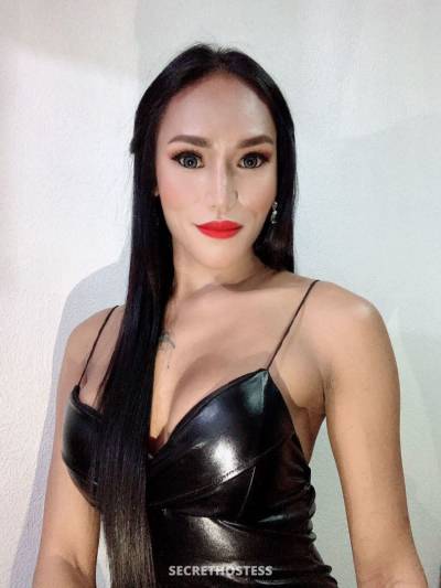 Drill Play and Cum with Ts Andrea, Transsexual escort in Makati City