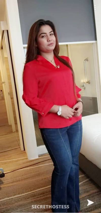 Miss Fiza, escort in Abu Dhabi