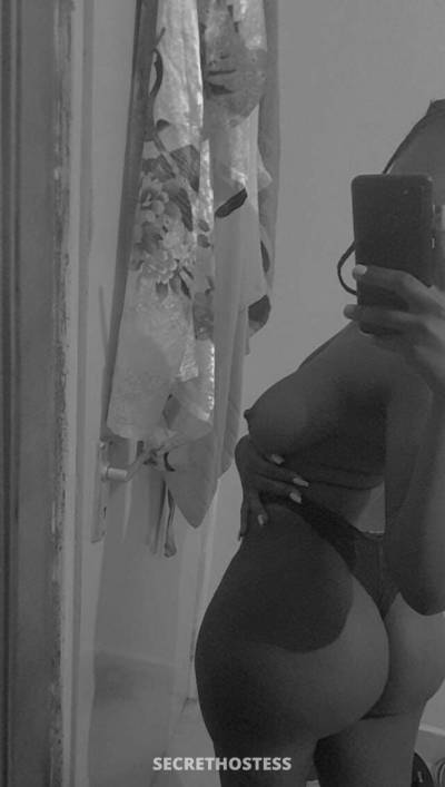 25Yrs Old Escort 154CM Tall Nairobi Image - 1