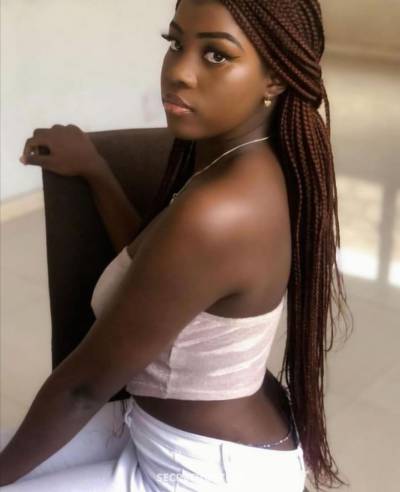 25 year old Escort in Jeddah ruth ann, escort