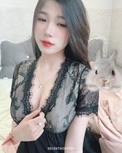 25 Year Old Asian Escort Jeddah - Image 2