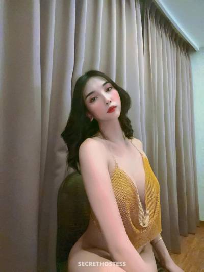 Just arrived your Hyuna cake, Transsexual escort in Taipei