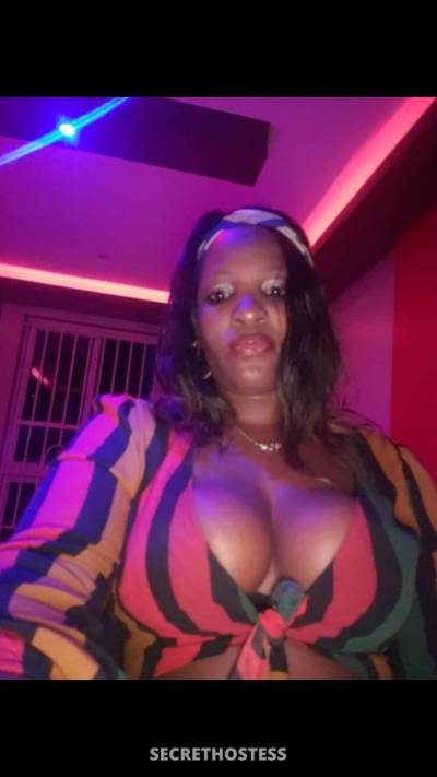 Sheena, escort in Al Manama