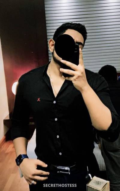 25 year old Escort in Colombo Devin, Male escort