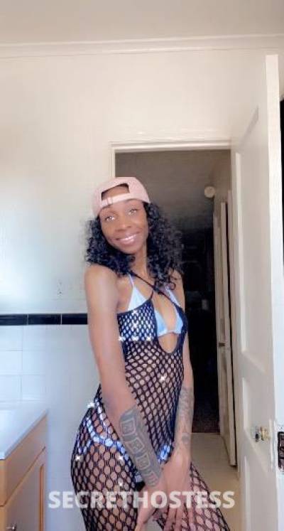 25 year old Escort in Huntsville TX Queen of sloppy sloppy pls read body