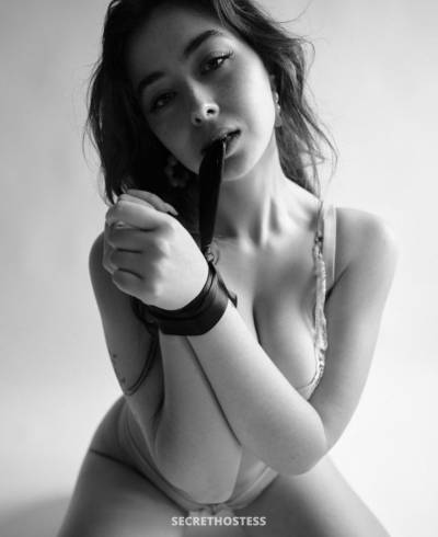 25 year old German Escort in Berlin Tiana, escort