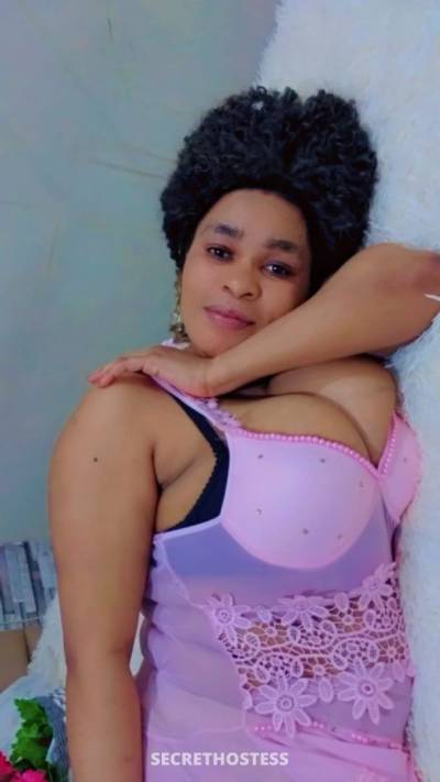 26 year old Escort in Jeddah Rinah, escort