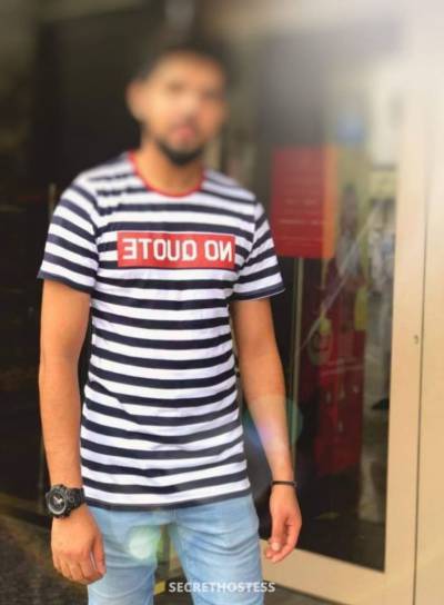 Ramzan Hameed, Male escort in Kandy