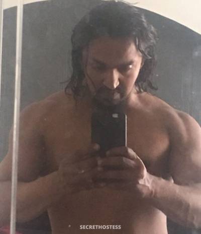 30 year old Italian Escort in London Tarzan, Male escort