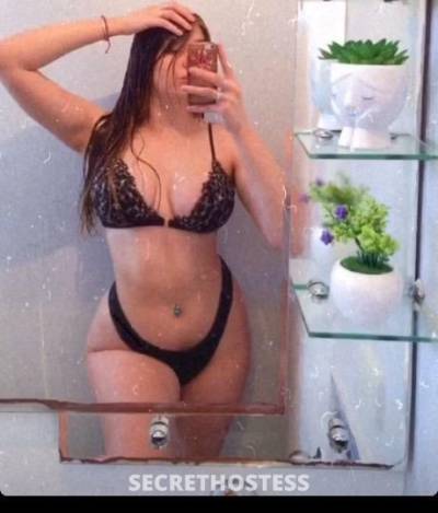 31 year old Escort in Lowell MA Hello love im ready now
