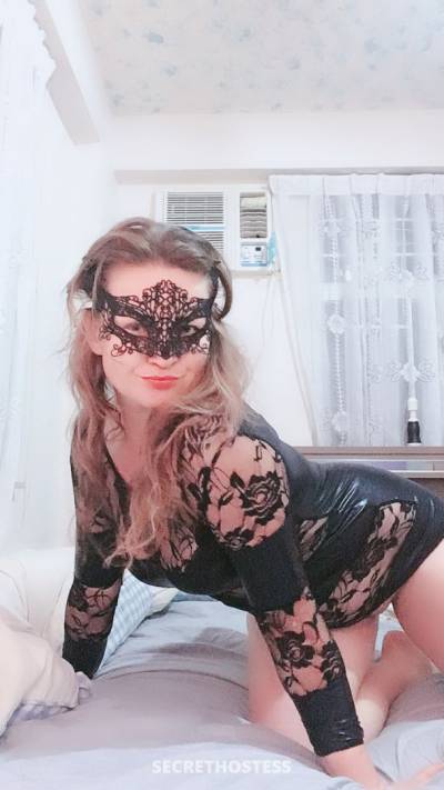 European MILF, escort in Hong Kong