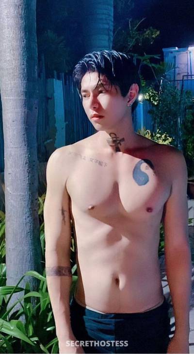 Kieferrr, Male escort in Makati City