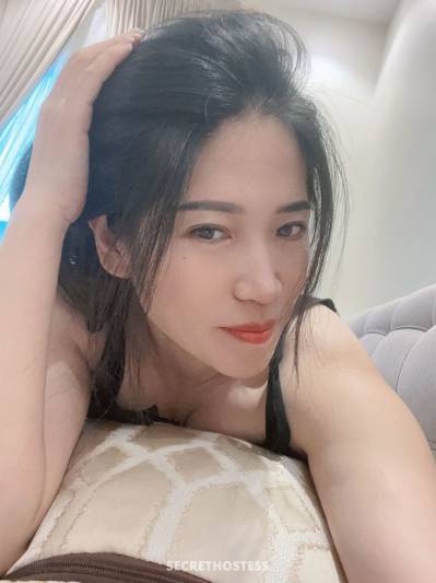 23 year old Asian Escort in Jeddah Adele, escort