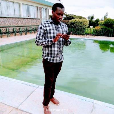 Sam Hot, masseur in Kitengela