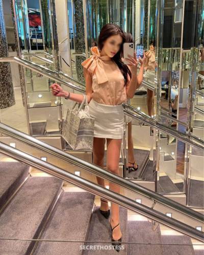 Bella Escort 177CM Tall Dubai Image - 2