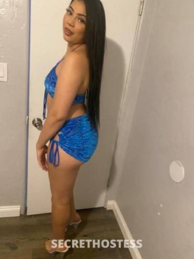 19 year old Escort in Fresno CA ? 2 girl special