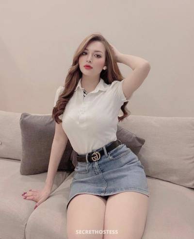 Lisa, escort in Dubai