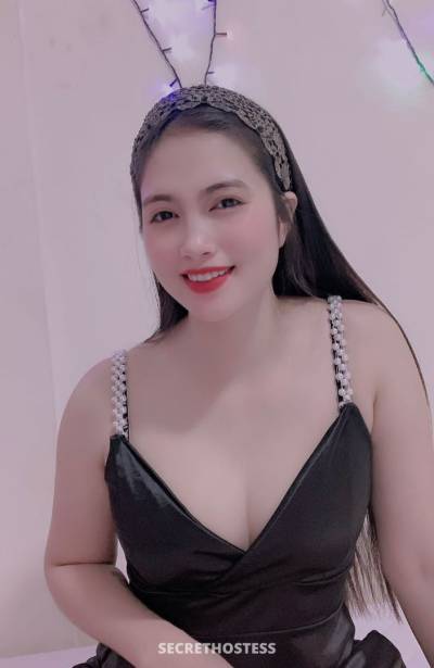 23 Year Old Asian Escort Abu Dhabi Blonde - Image 1