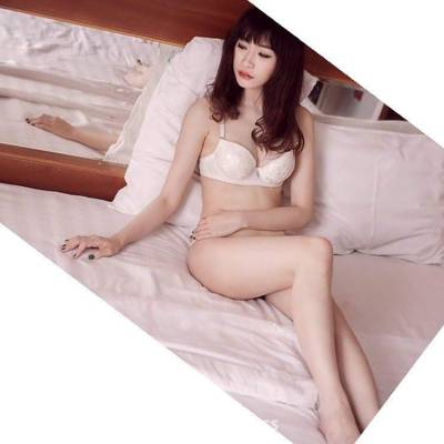 Lisa 24Yrs Old Escort 162CM Tall Hanoi Image - 3