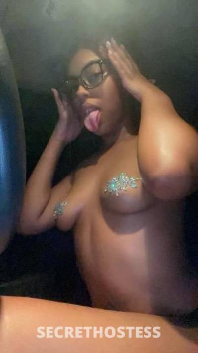 MuniiMonroe’ 19Yrs Old Escort Seattle WA Image - 4