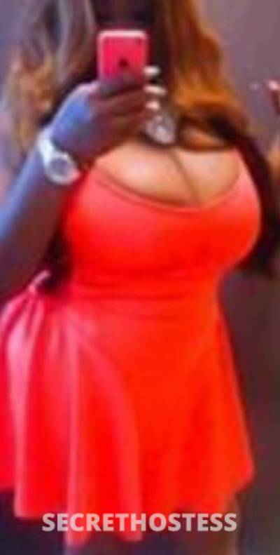 Curvy chocolate bbw in Toronto