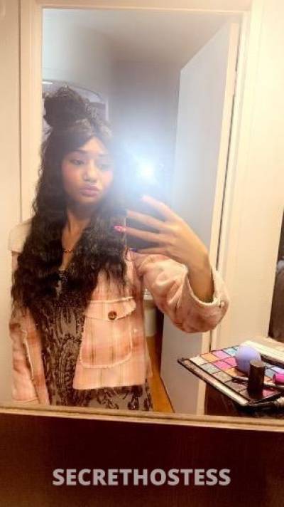 21 year old Escort in Wichita KS Come play with Treasure
