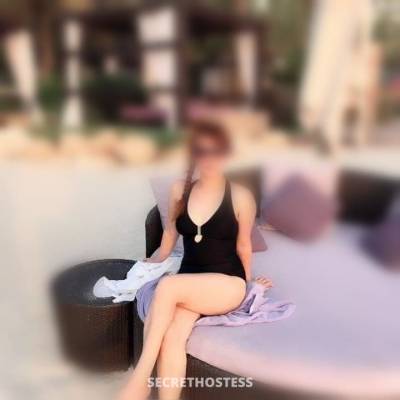 Yen, escort in Dubai