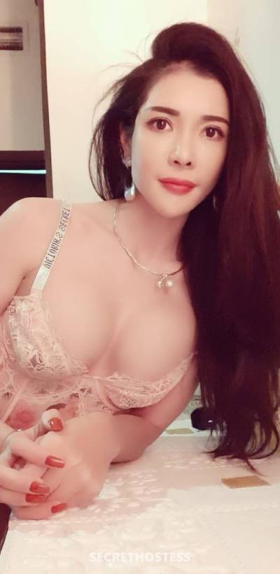 Yuki Cim Deep, escort in Dubai