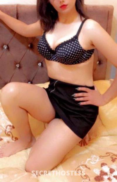 19Yrs Old Escort 162CM Tall Amman Image - 3