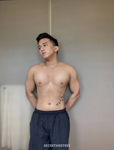 Marcus Reynald, Male escort in Manila