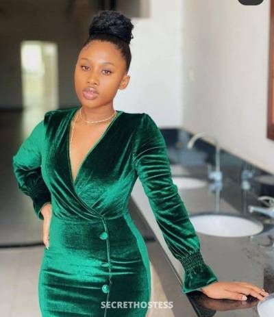 23 year old Escort in Jeddah Rita, escort