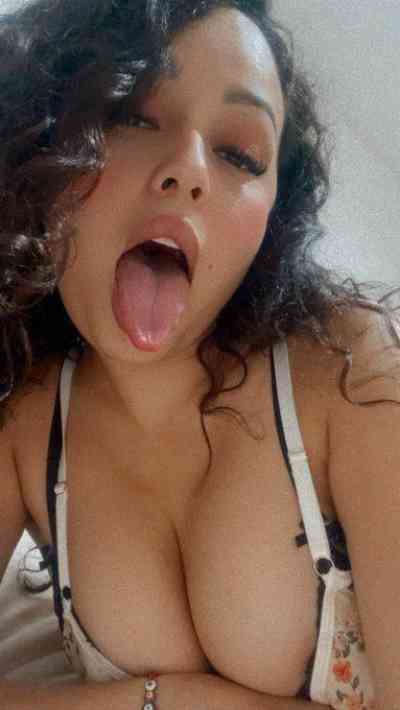 25 year old Escort in Sioux Falls SD I’m available for hookup, hit me up on telegram: terasaq10