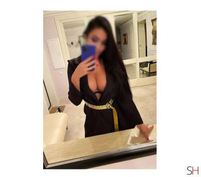 I am Carla a horny Latin woman the best Nuru Massage, Agency in North Yorkshire