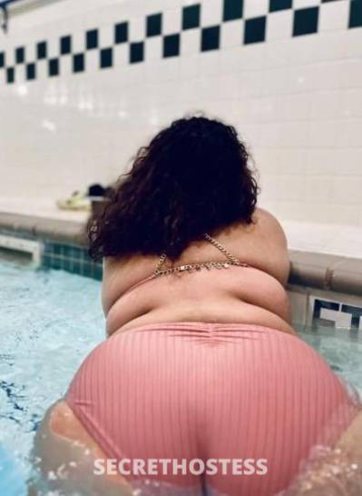 Busty latina in Warwick RI