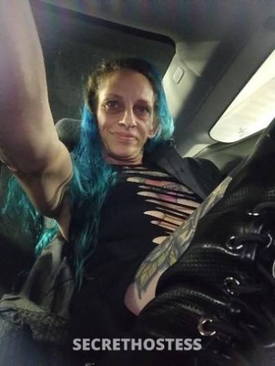 38 year old Escort in Racine WI new in town