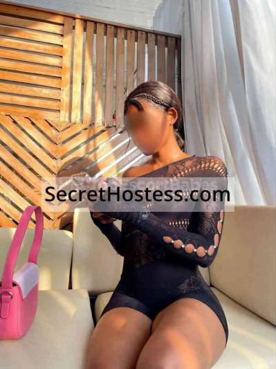 20 Year Old Nigerian Escort Lagos Black Hair Brown eyes - Image 1