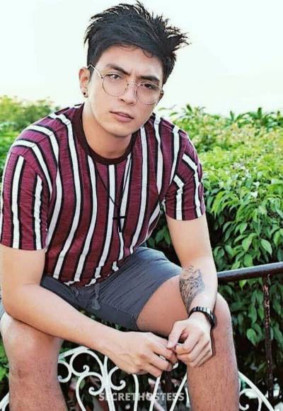 Kyle Massuer, Male companion in Makati City