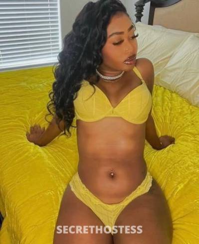 27 year old Escort in Oklahoma City OK Intown for a short time available for girl 2 special