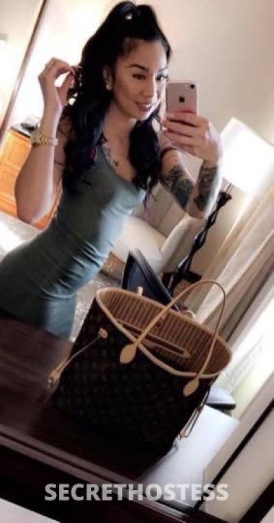 21 year old Escort in Fresno CA 80 specials all day