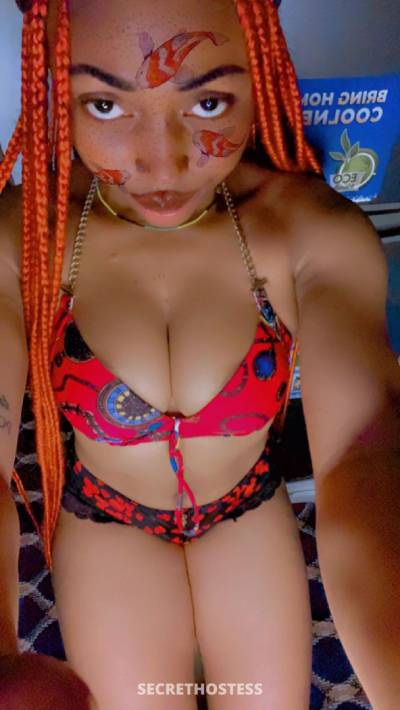 22 Year Old Escort Accra Blonde - Image 5