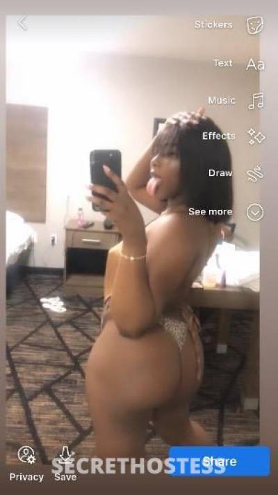 23 year old Escort in Memphis TN CLEAN and READY INCALLS ONLY NO OUTS