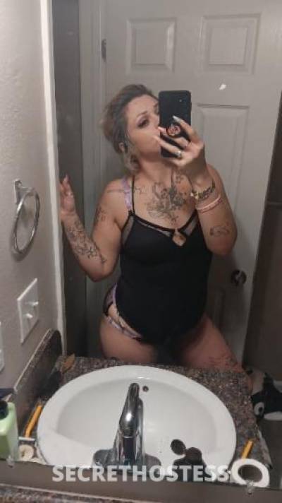 28 year old Escort in Alexandria LA Bring in the new year fresh with this thick juicy baby