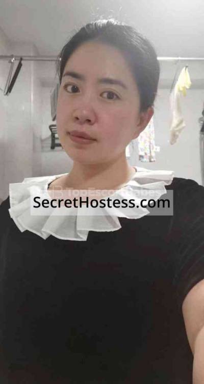 24 Year Old Malaysian Escort Riyadh Black Hair - Image 3