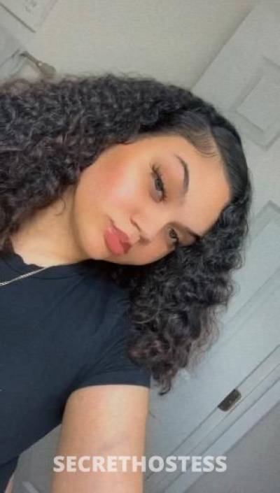 21 year old Escort in Grand Rapids MI Ft shows ? Come see me