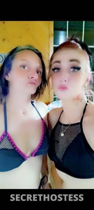 39 year old Escort in Findlay OH Dynamic duo is back hmu