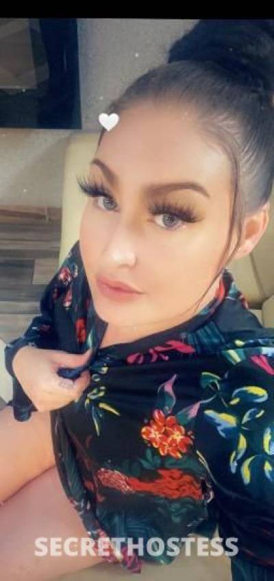 28 year old Escort in Chicago IL ??? Ring in the new year- come fuck my horny pink pussy &amp