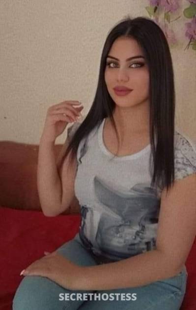 20Yrs Old Escort 170CM Tall Dubai Image - 6