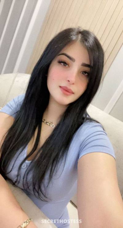 23 year old Indian Escort in Jeddah Lisahili, escort