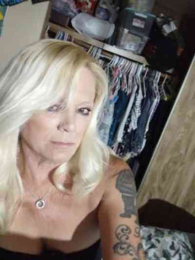 53Yrs Old Escort Size 14 New York City NY Image - 3