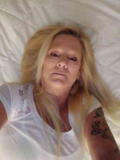 53 year old Escort in San Antonio TX ?53* Years Older Unhappy BJ Mom